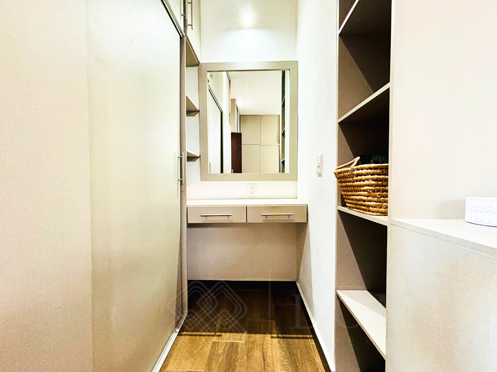 Image gallery of Wendy House, Rinconada de Banderas