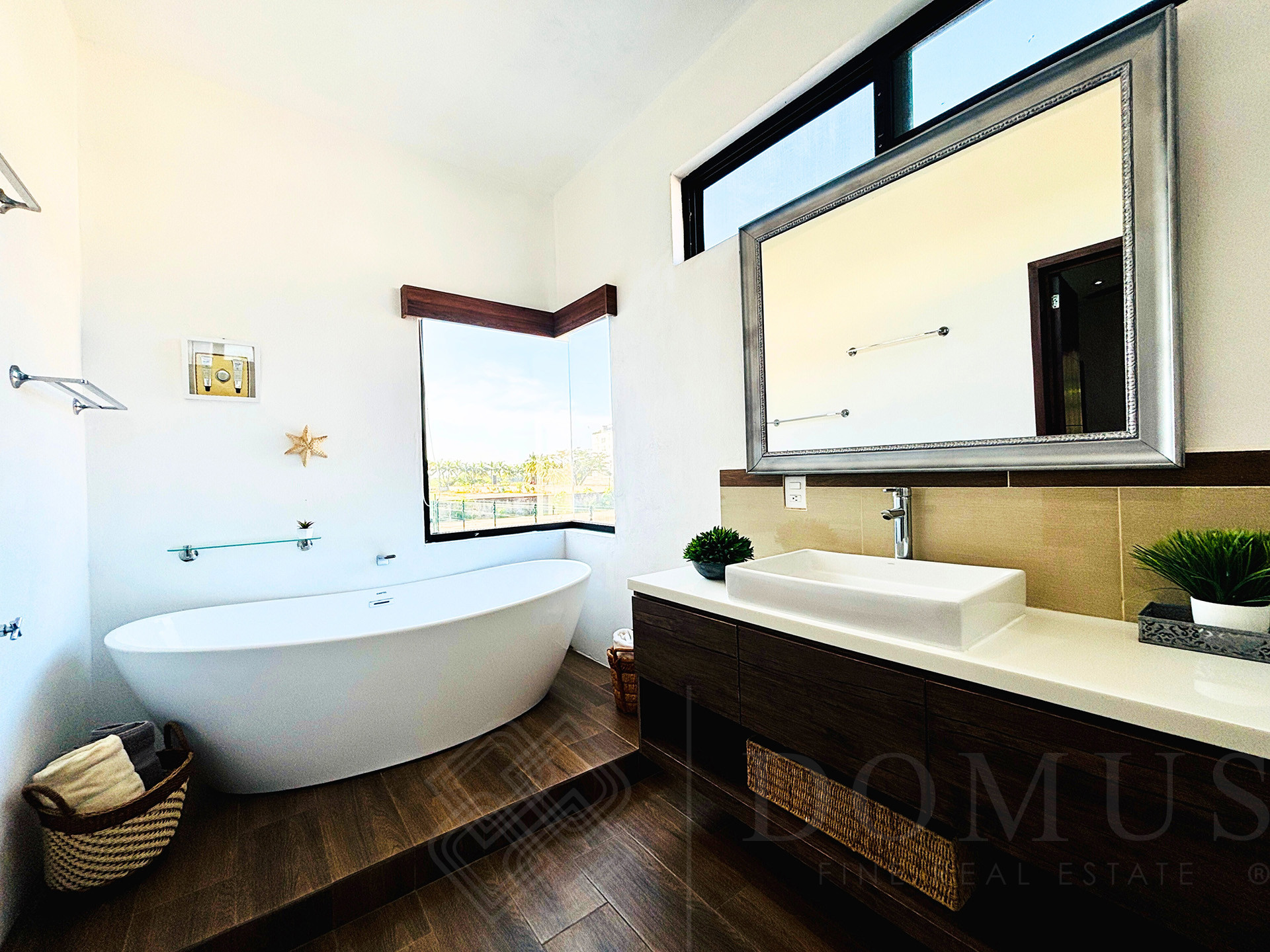 Image gallery of Wendy House, Rinconada de Banderas