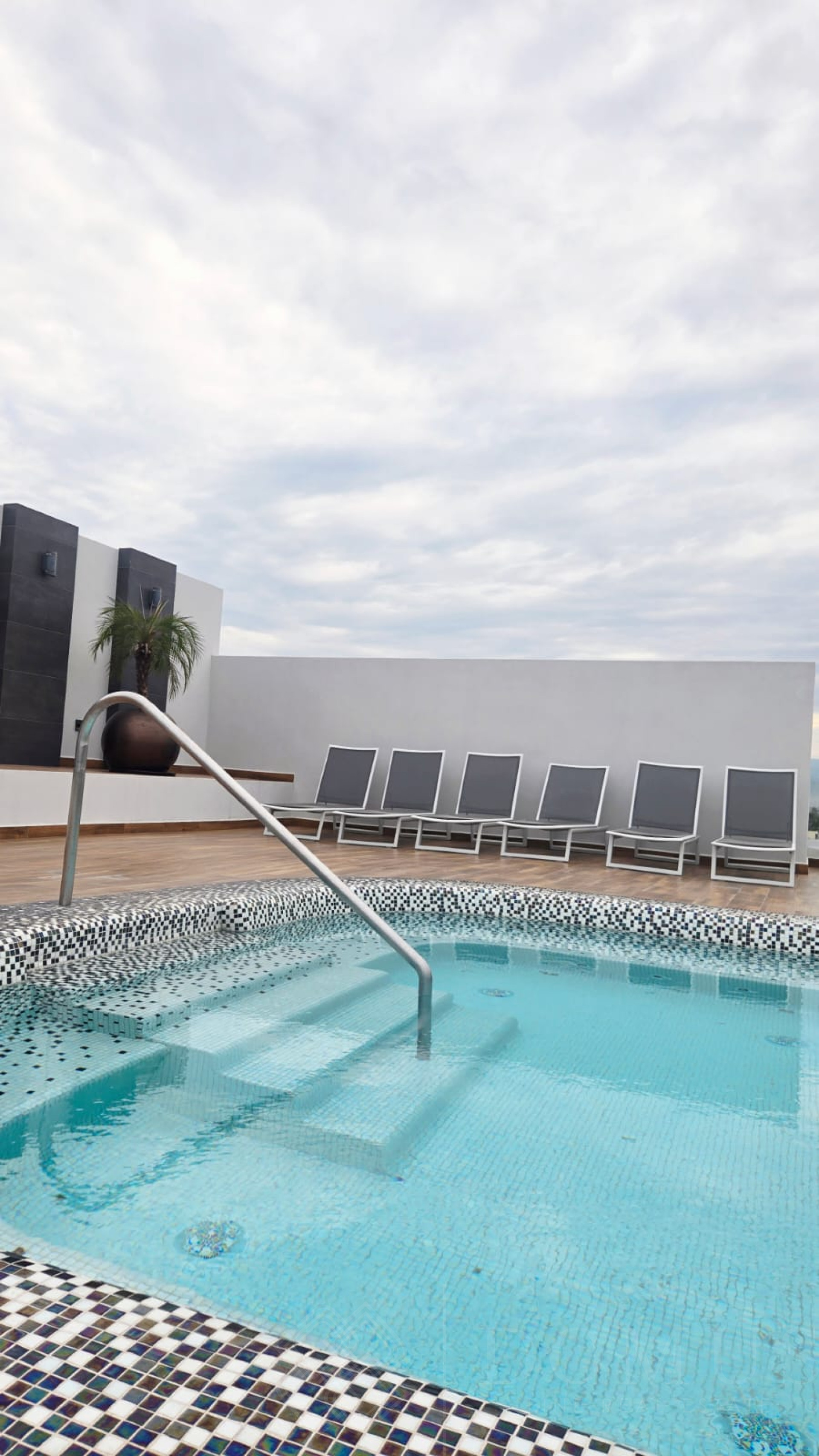 Image gallery of #105 condo Bengala, Los Tigres