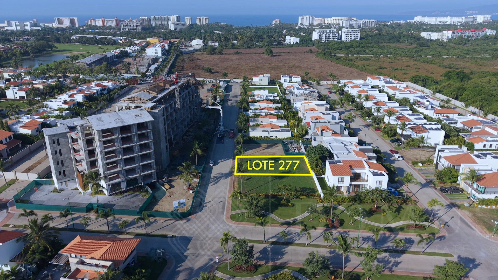 Galeria de Lote Álamo #277, Los Tigres