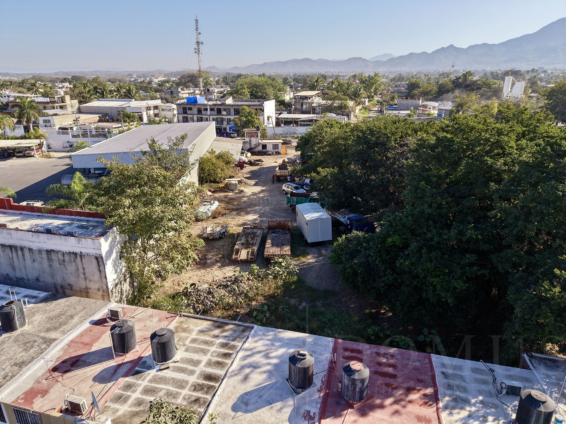 Galeria de Lote en 16 de Septiembre, La Floresta