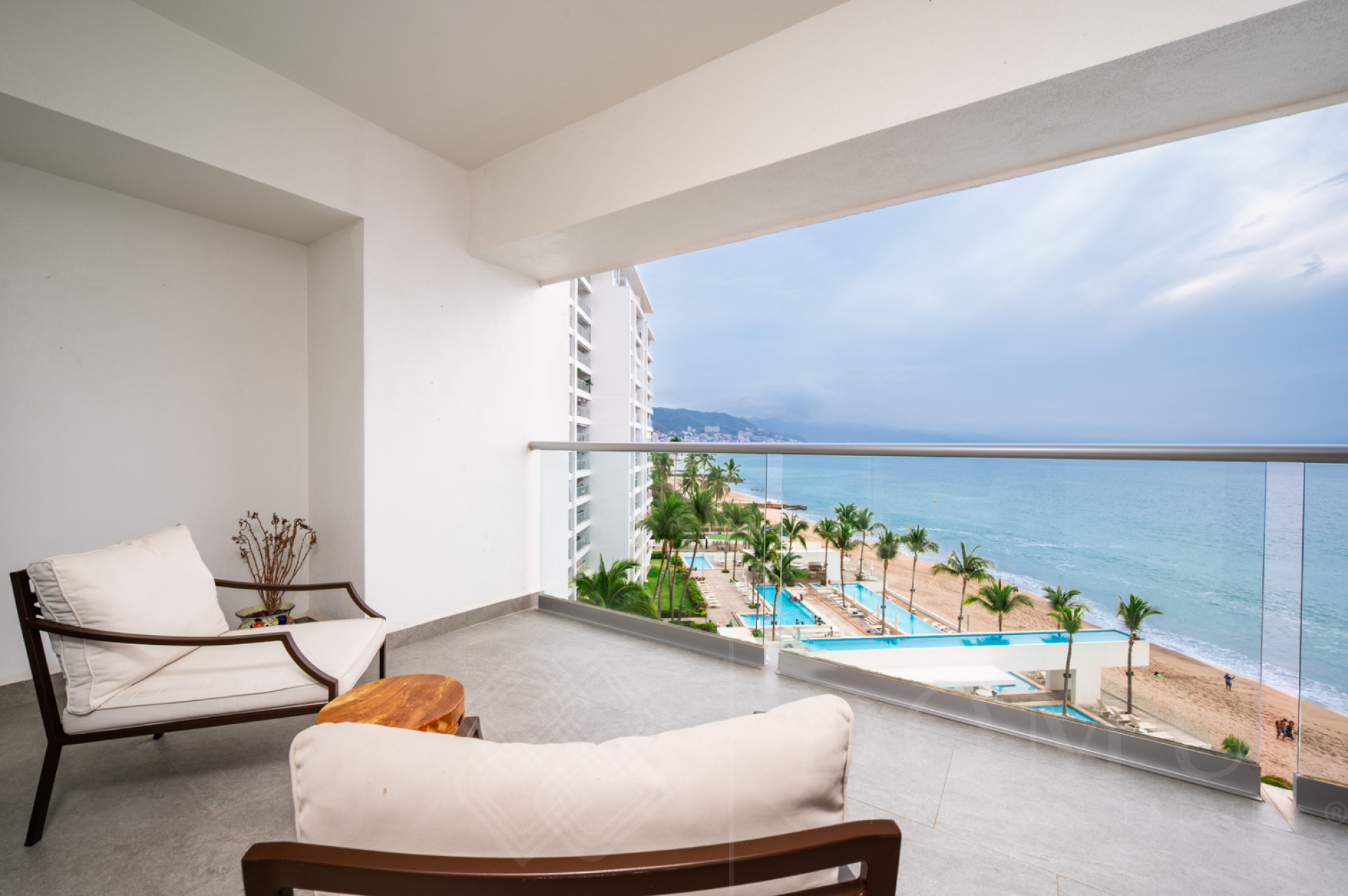 Image gallery of Harbor 171 North Tower Unit #506