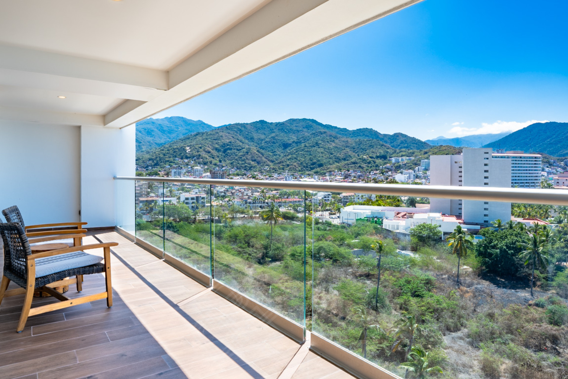 Galeria de Harbor 171 Torre Sur #12001