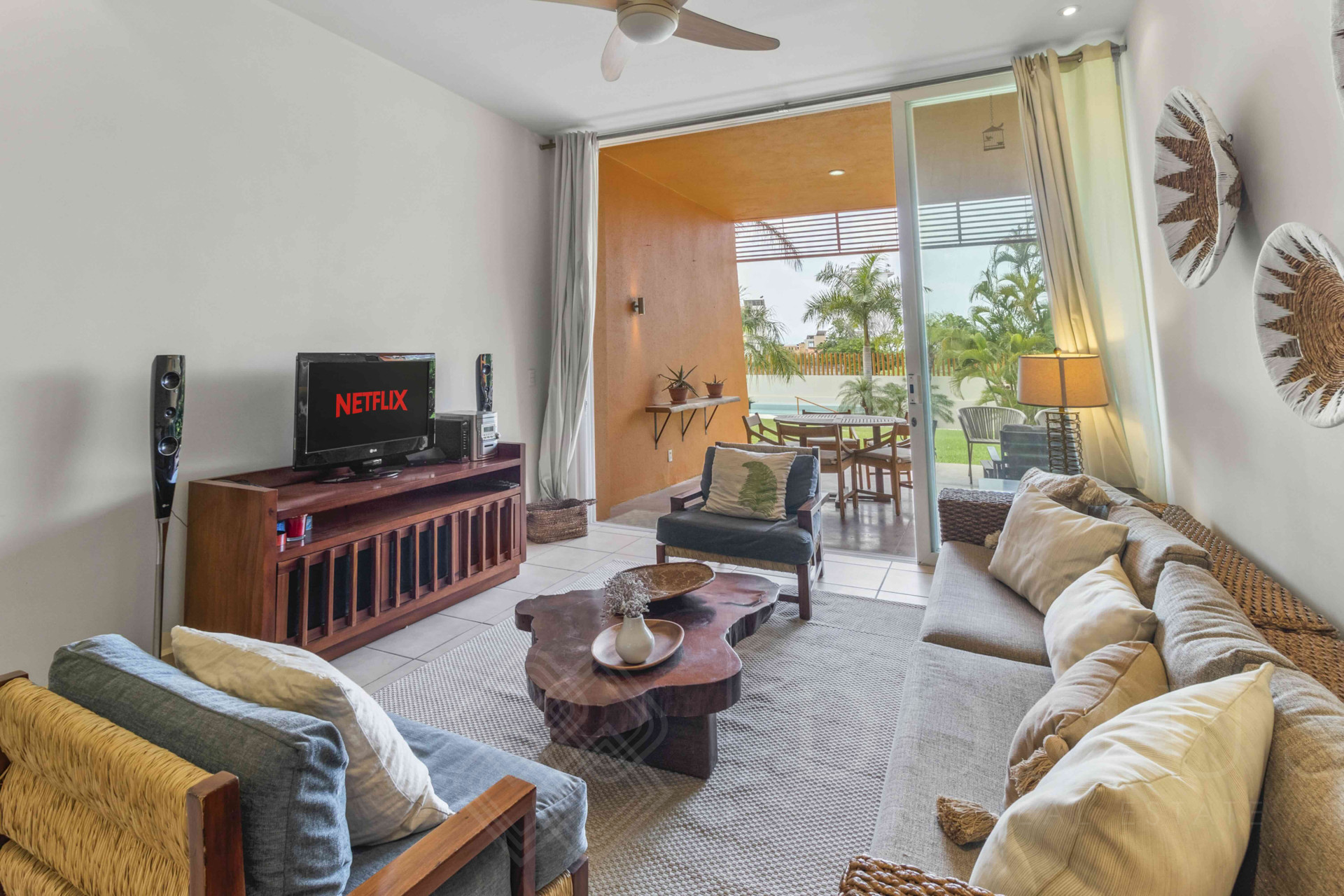 Image gallery of Condo #116, La Joya Huanacaxtle