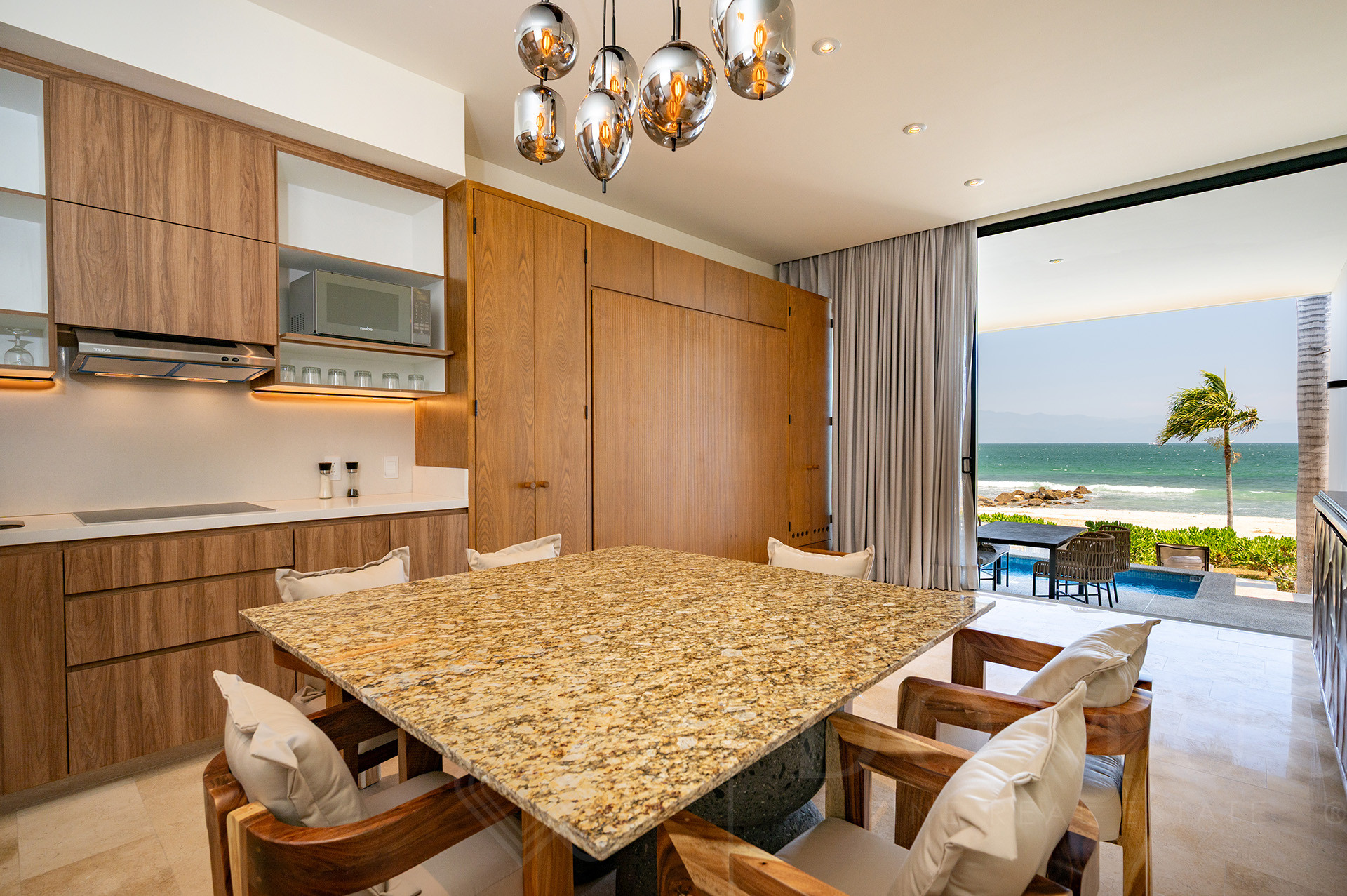 Image gallery of Zantamar TH3-A UP-03