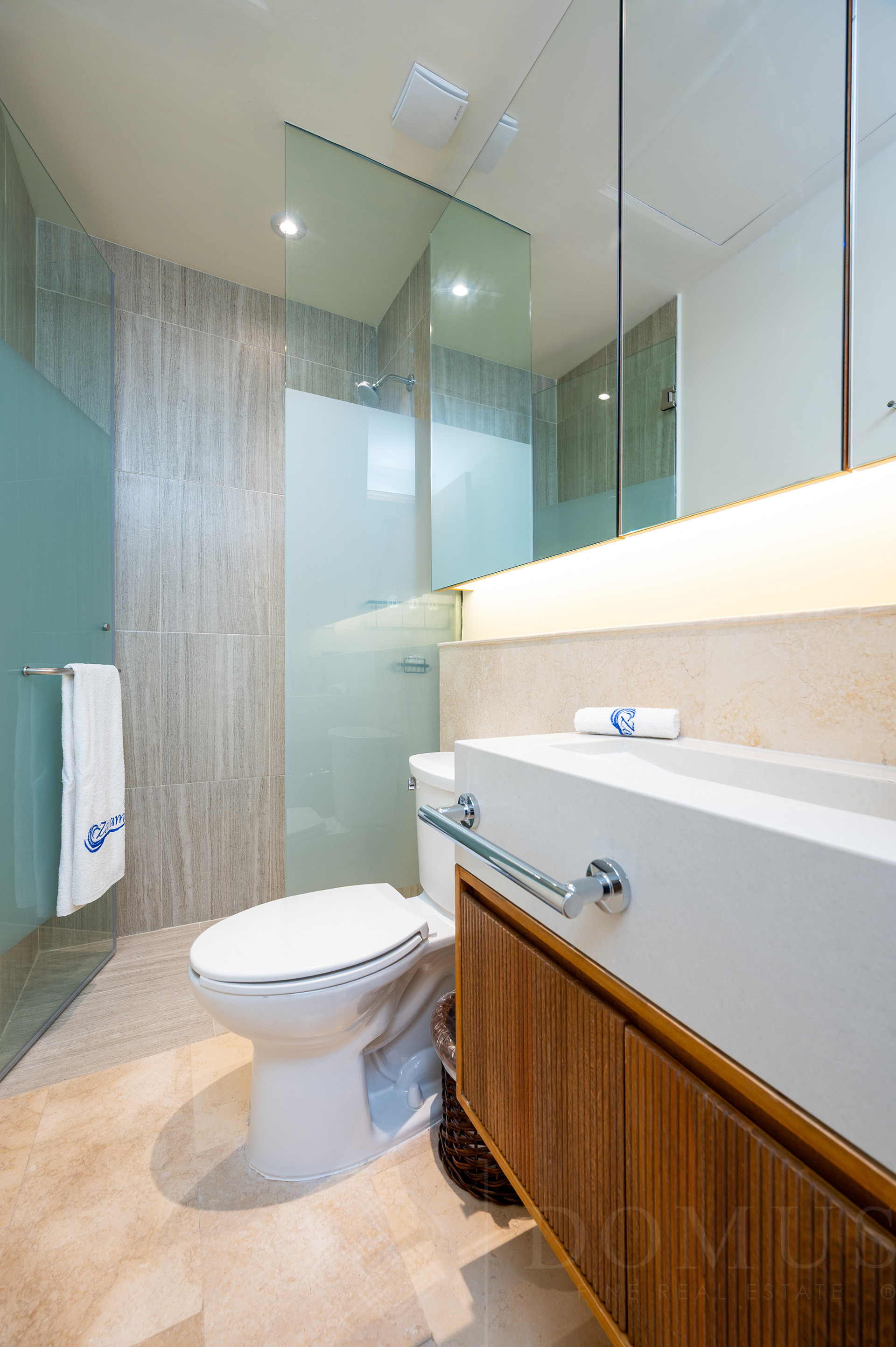 Image gallery of Zantamar TH3-A UP-03