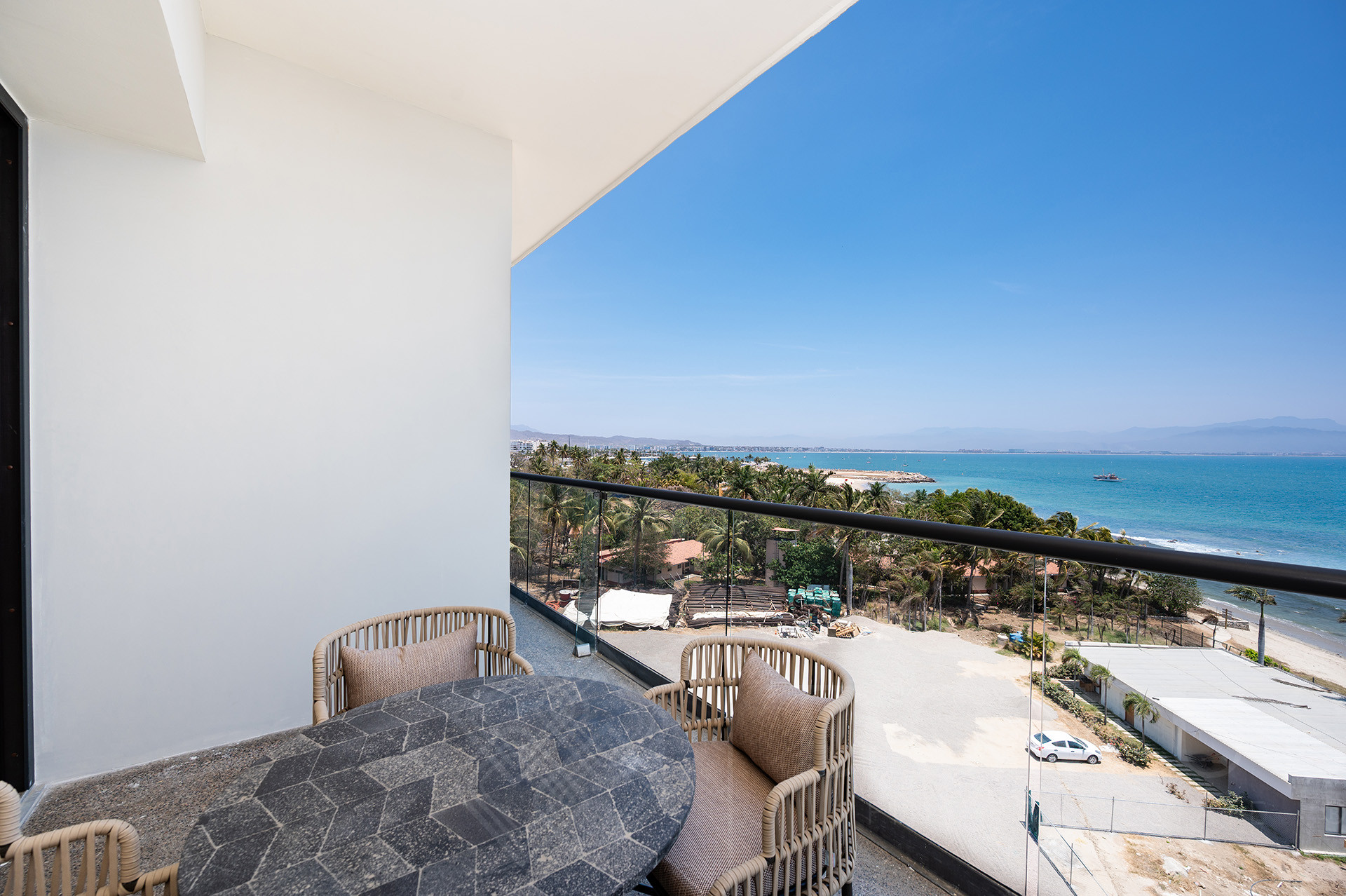 Image gallery of Zantamar 408-B UP 131