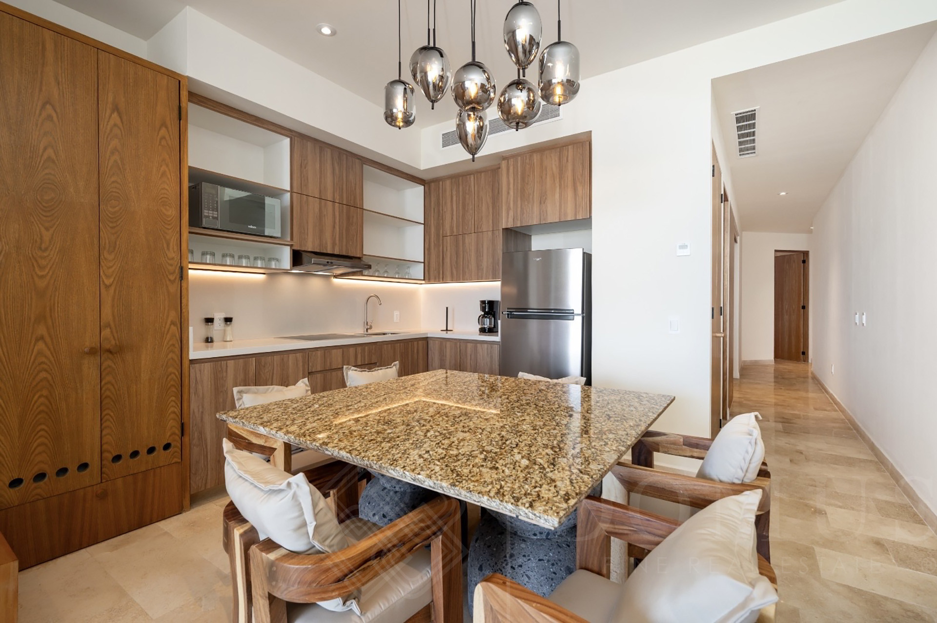 Galeria de Zantamar TH4-B UP 18