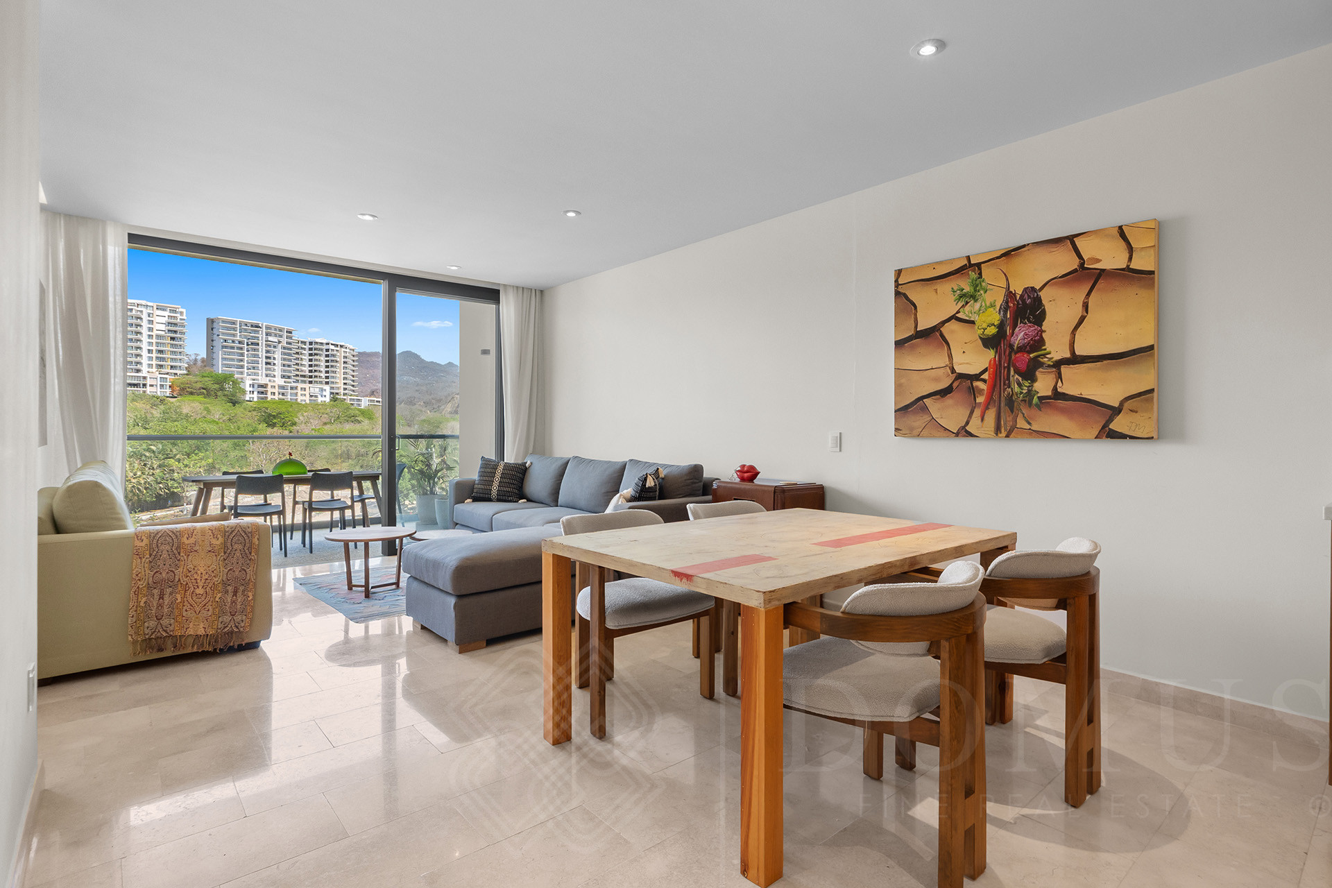 Image gallery of Zantamar C404 UP-88