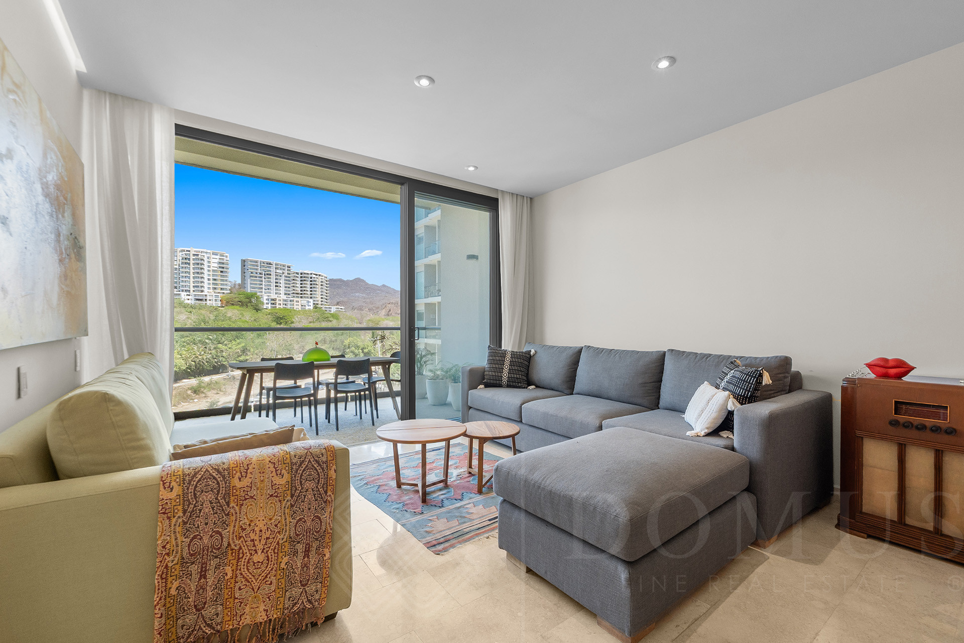 Image gallery of Zantamar C404 UP-88