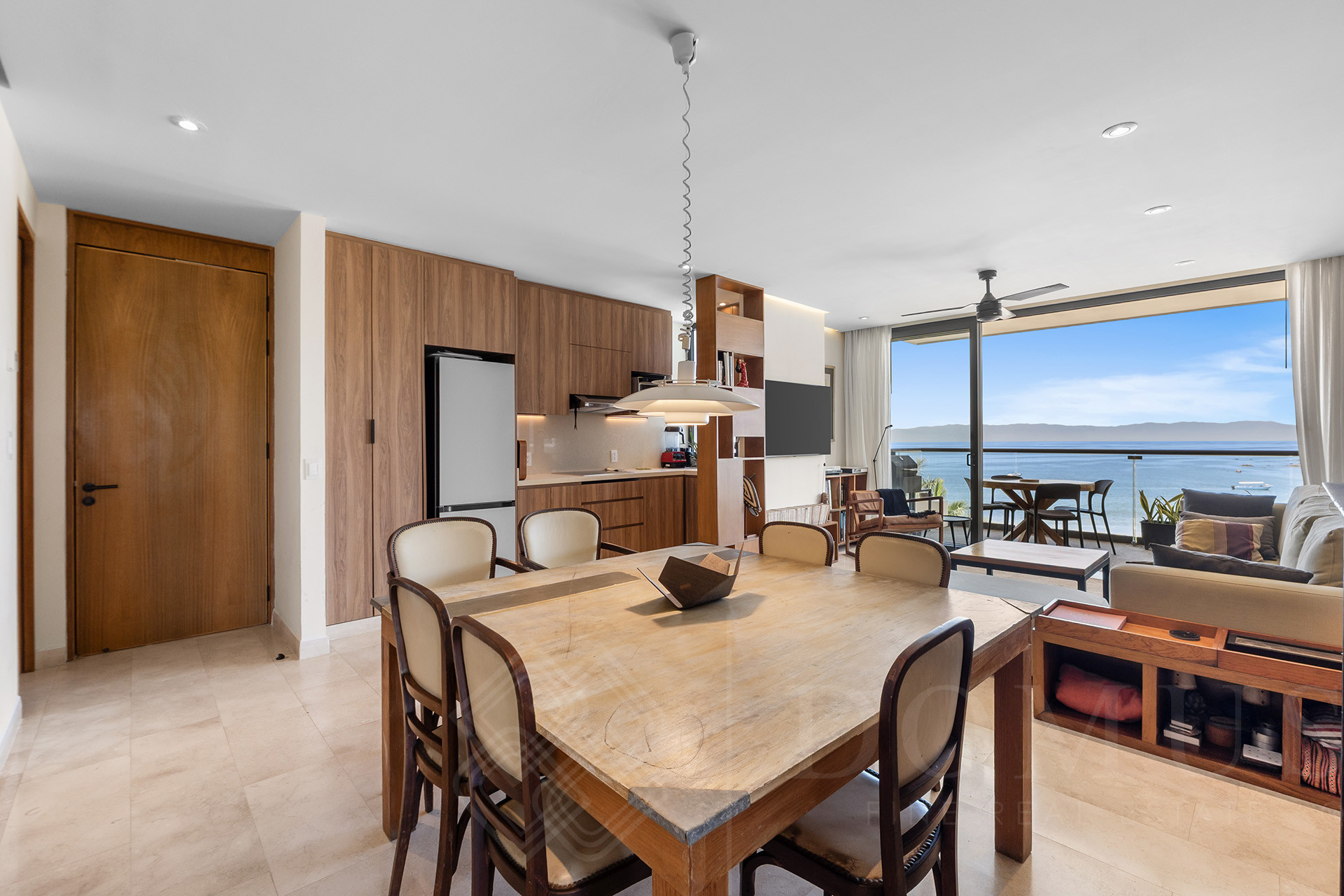Image gallery of Zantamar A201 UP-92