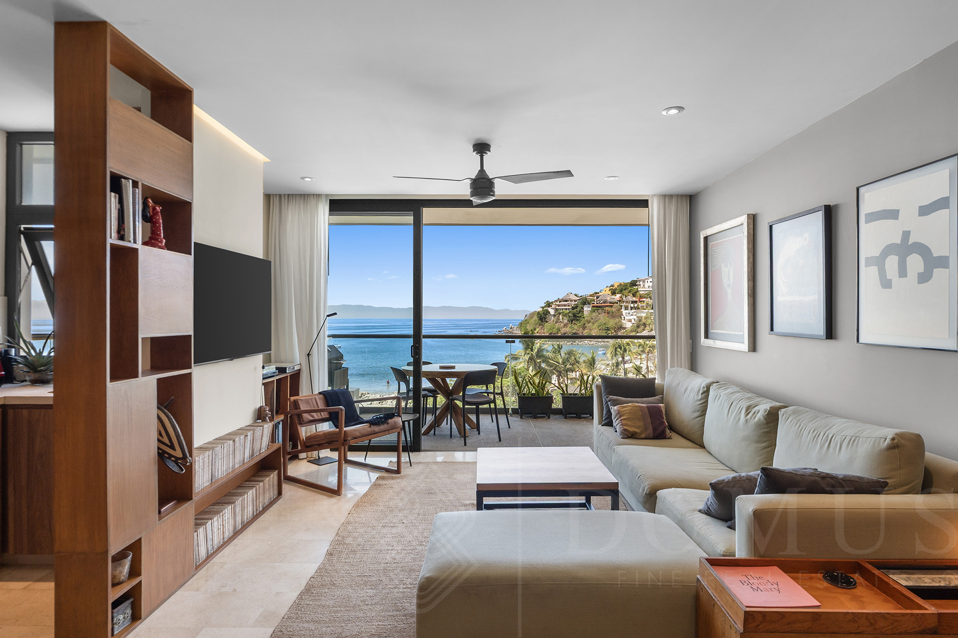 Image gallery of Zantamar A201 UP-92