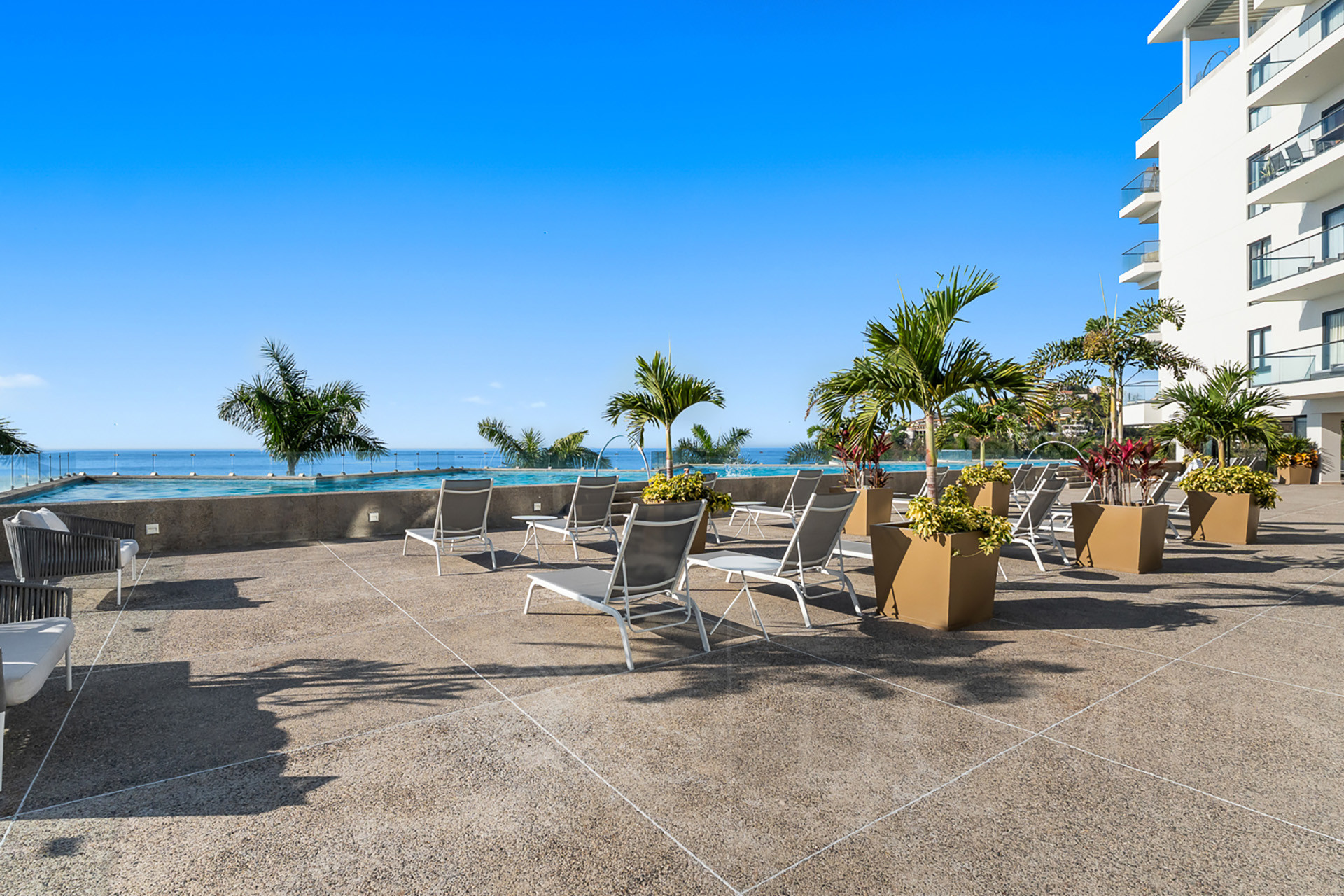 Image gallery of Zantamar A201 UP-92
