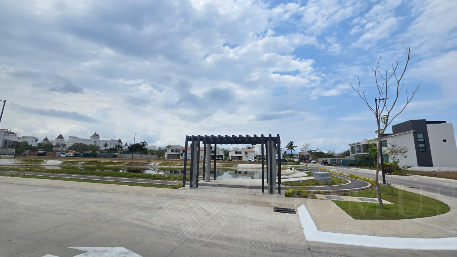 Galeria de Lote #184 Karakal, Nuevo Vallarta