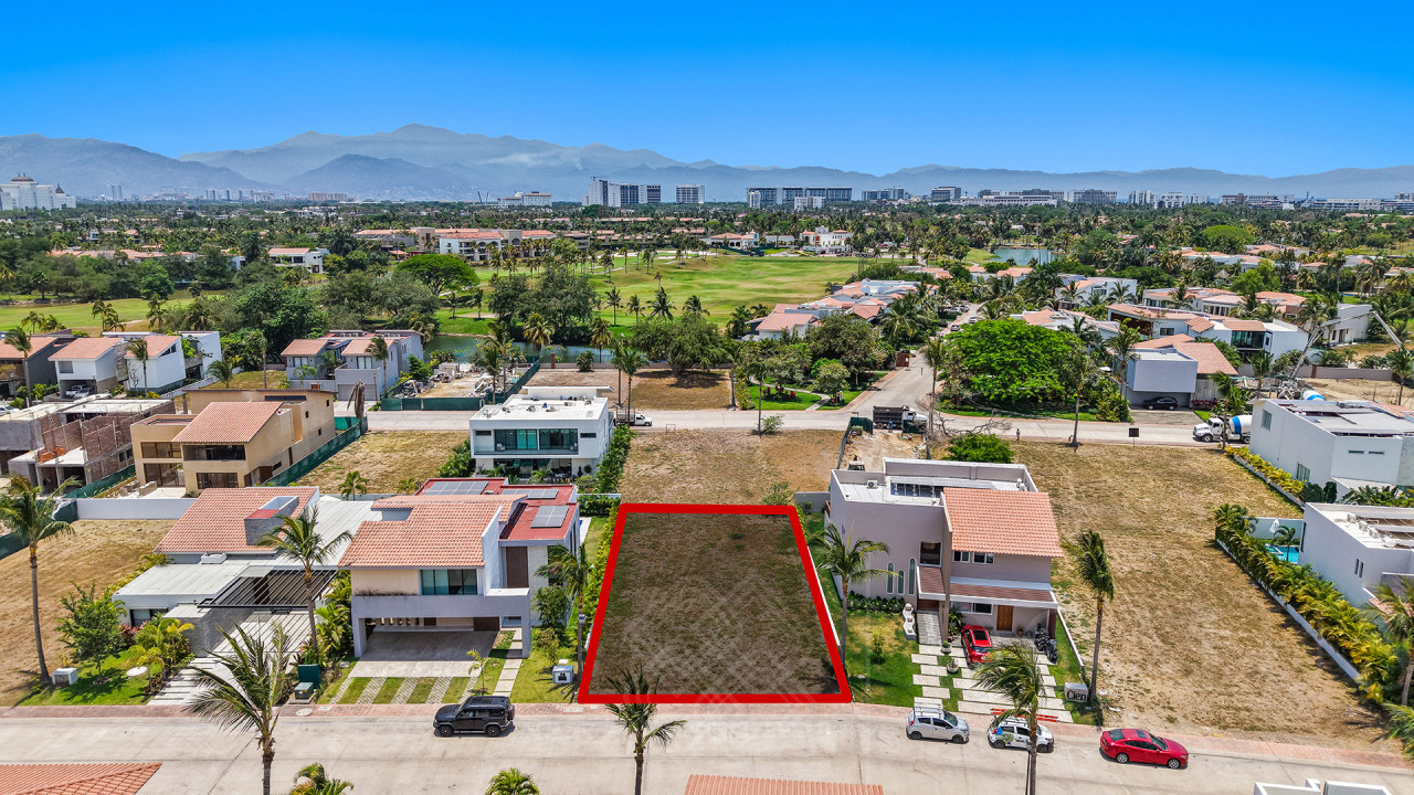 Lote Acacia #99 en venta ubicado en Los Tigres Residencial Nuevo Vallarta