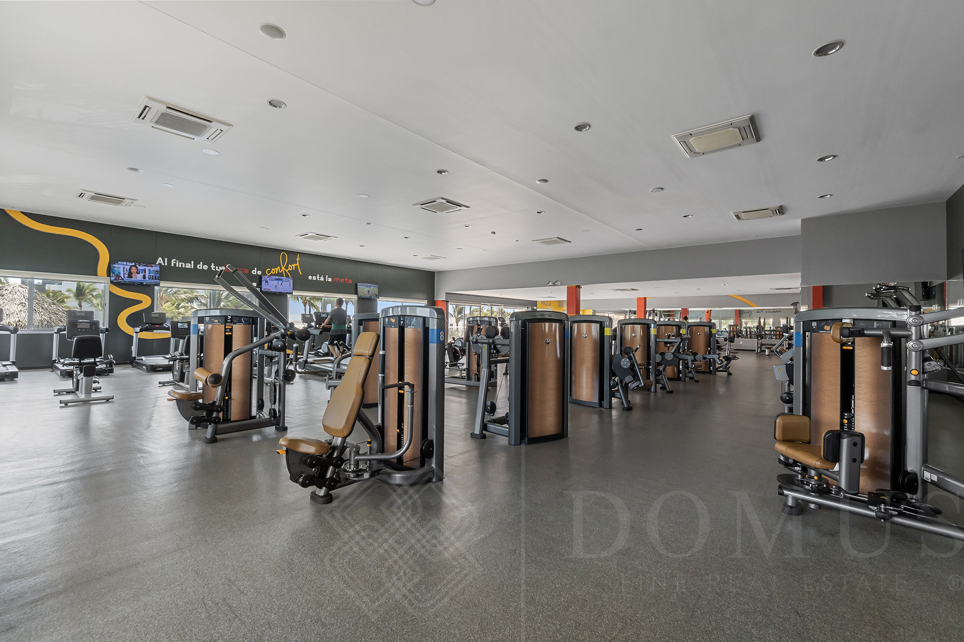 Galeria de Lote Acacia #99, Los Tigres