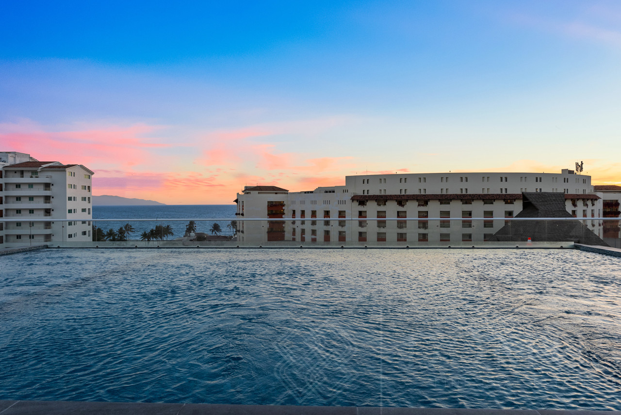Departamento 302 en venta en el condomino Quinta San Miguel Canal Torre 3 Nuevo Vallarta