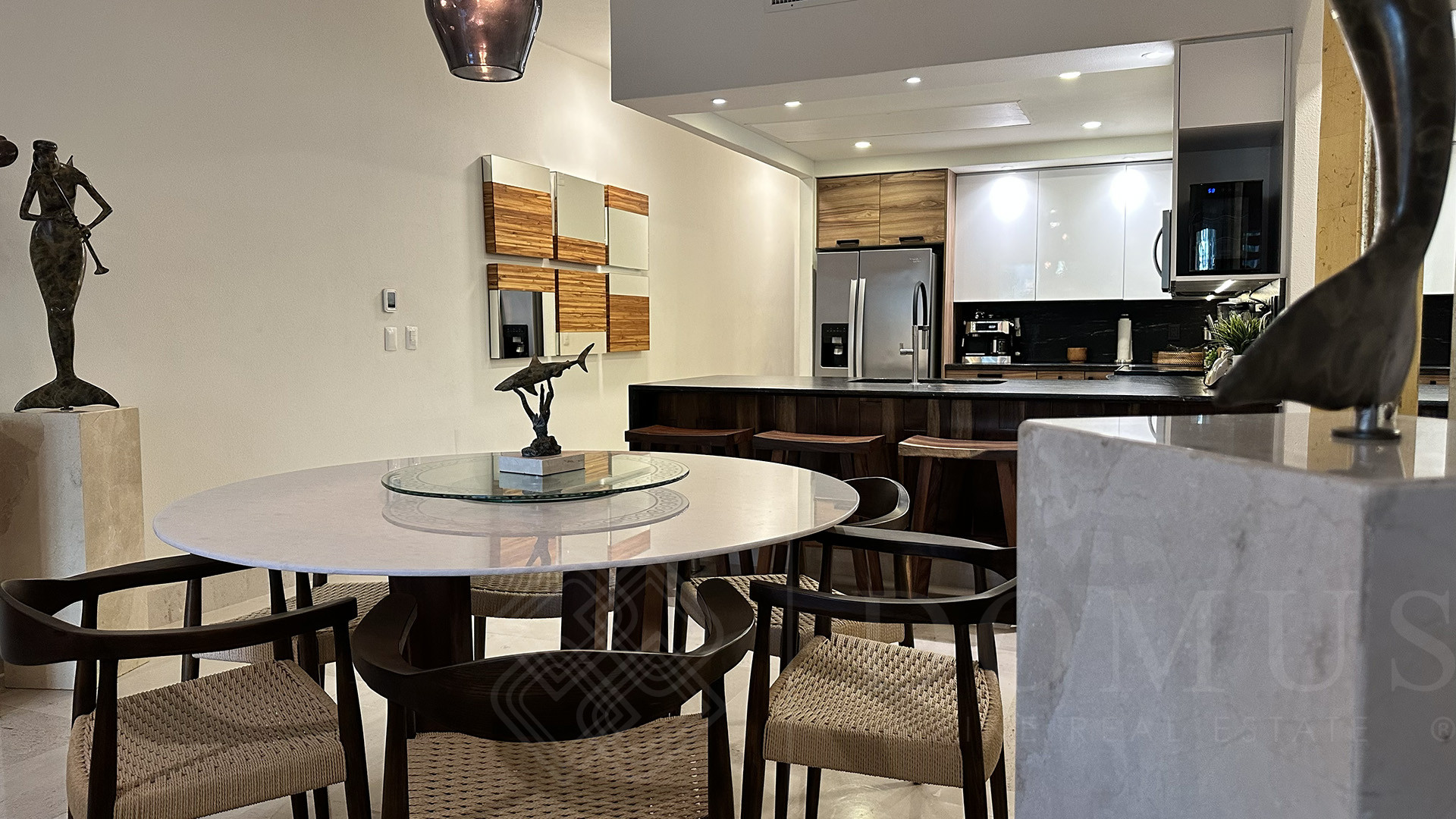 Image gallery of Playa Royale Tower 4 Unit #4103