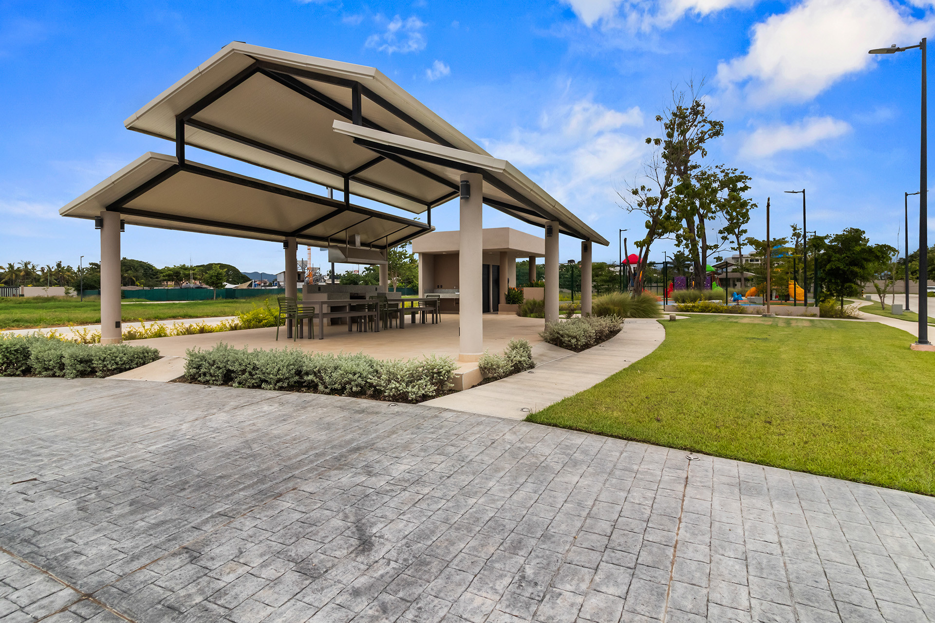 Galeria de Lote #184 Karakal, Nuevo Vallarta