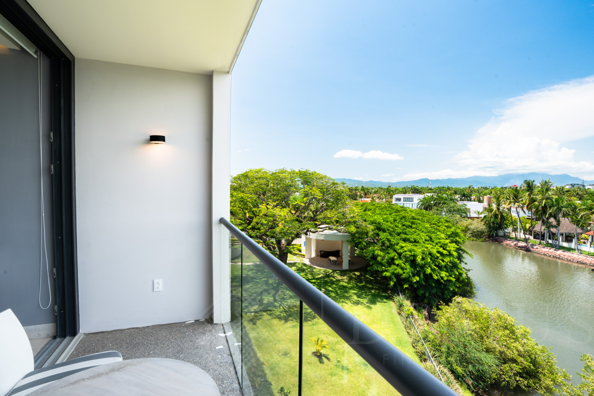 Image gallery of Apartment #306A, Residences by mio