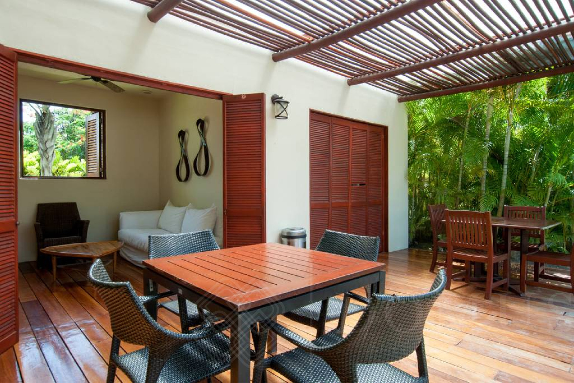 Image gallery of Amura 501A, Alamar