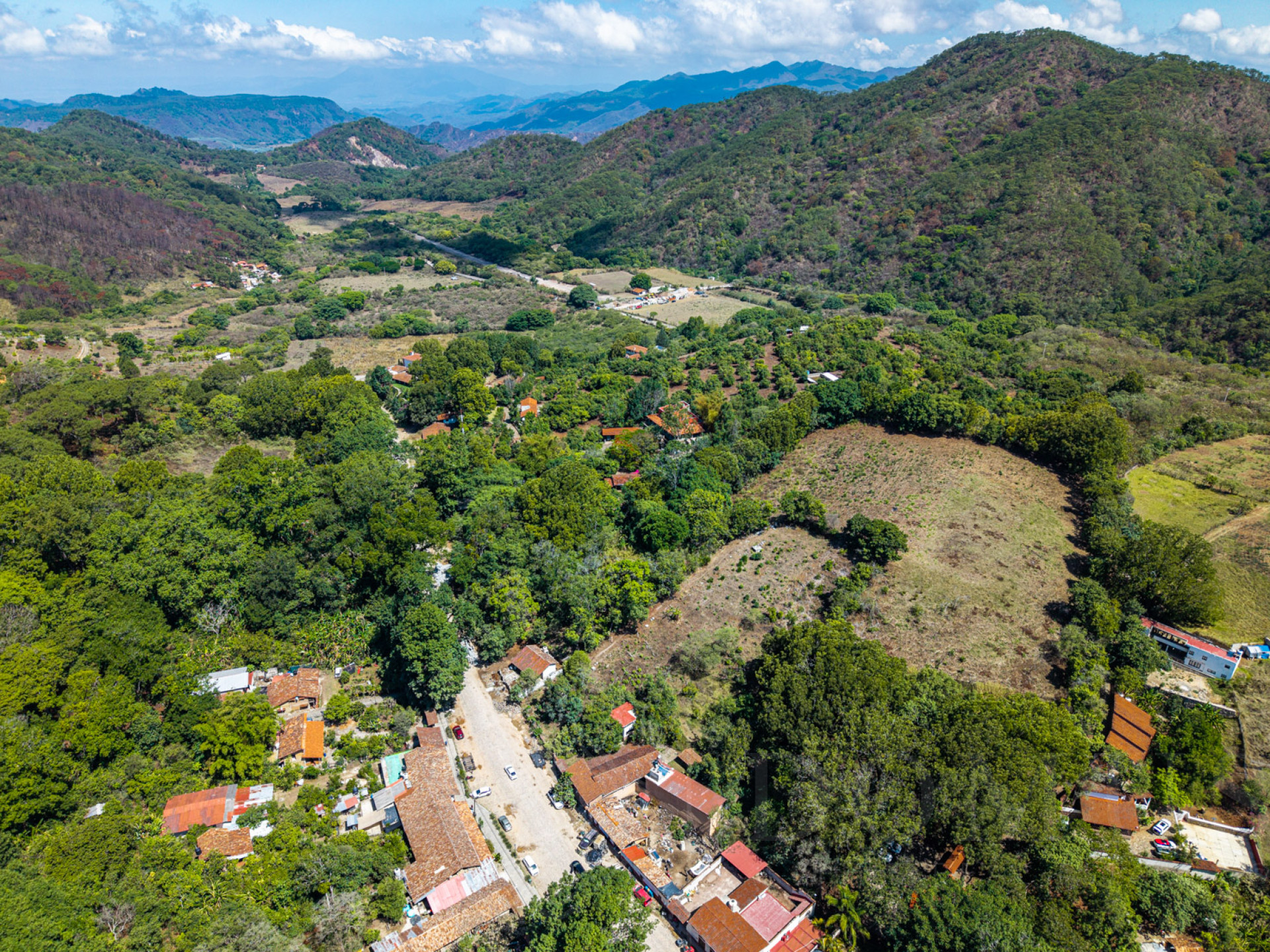 Galeria de Lote #2 - Cabañas San Sebastían del Oeste