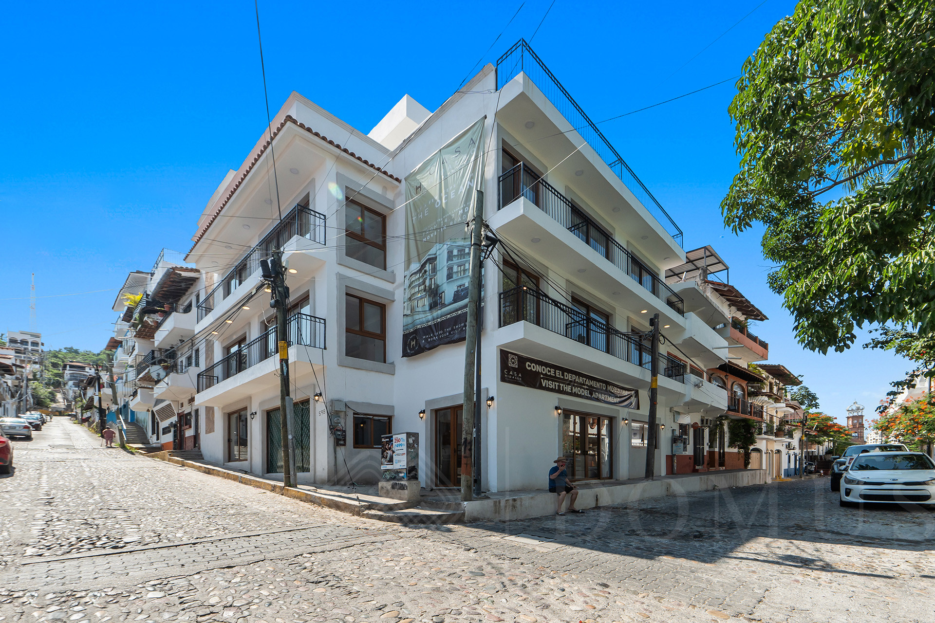 Image gallery of Casa Hidalgo UP-302 - 1 BR + Balcony