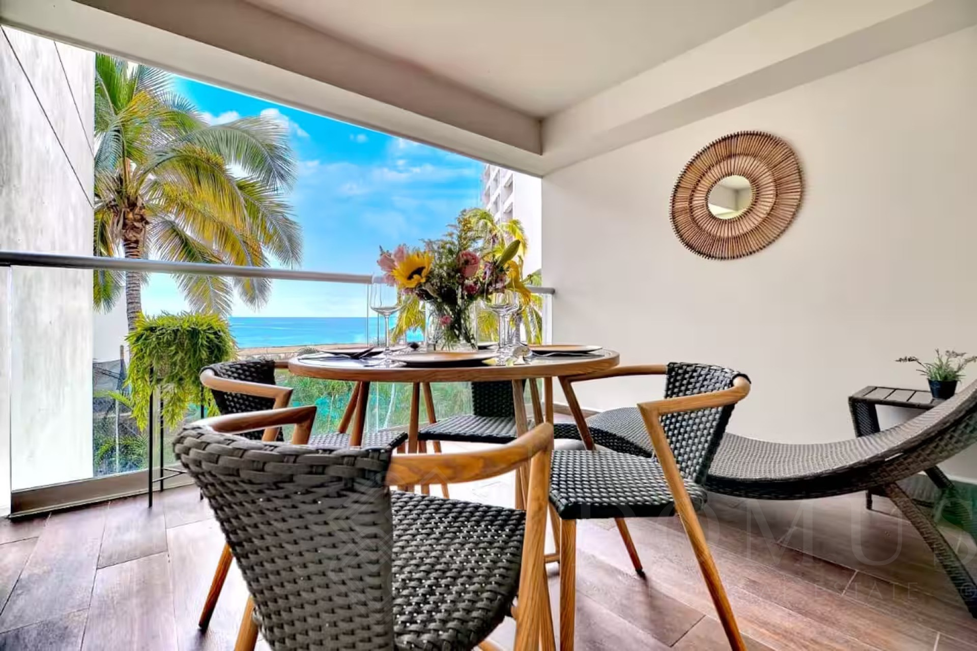 Image gallery of Harbor 171 Torre Sur #2008A