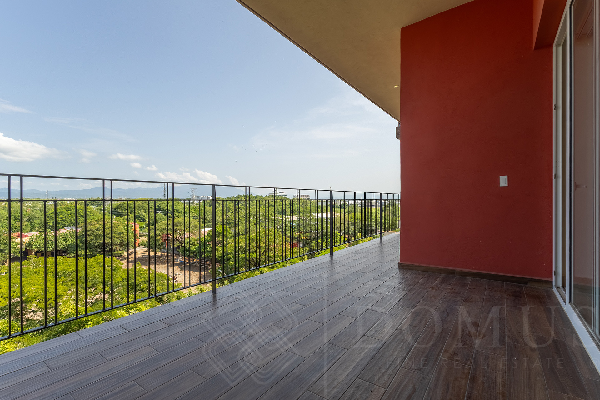 Galeria de Departamento D'Toscana Torre Siena 512