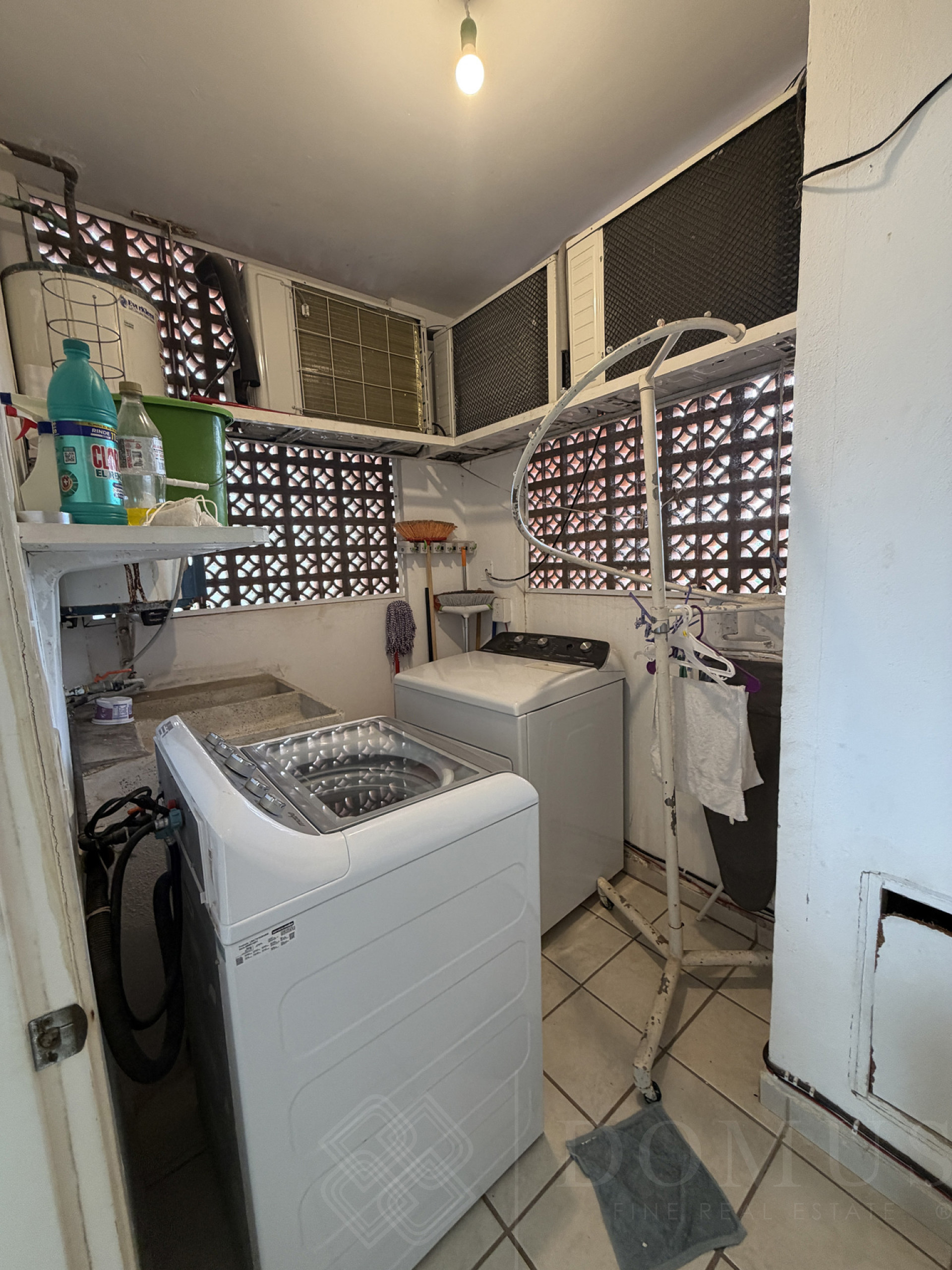 Galeria de Gardenias #504, Flamingos Residencial