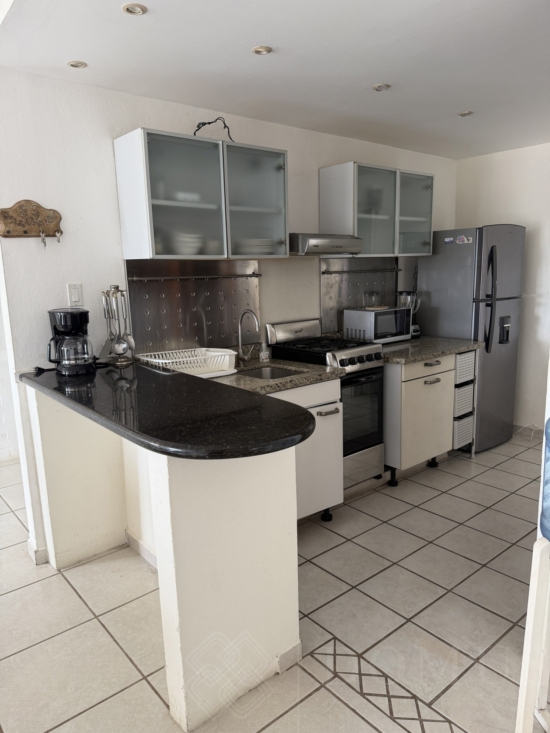 Galeria de Gardenias #504, Flamingos Residencial