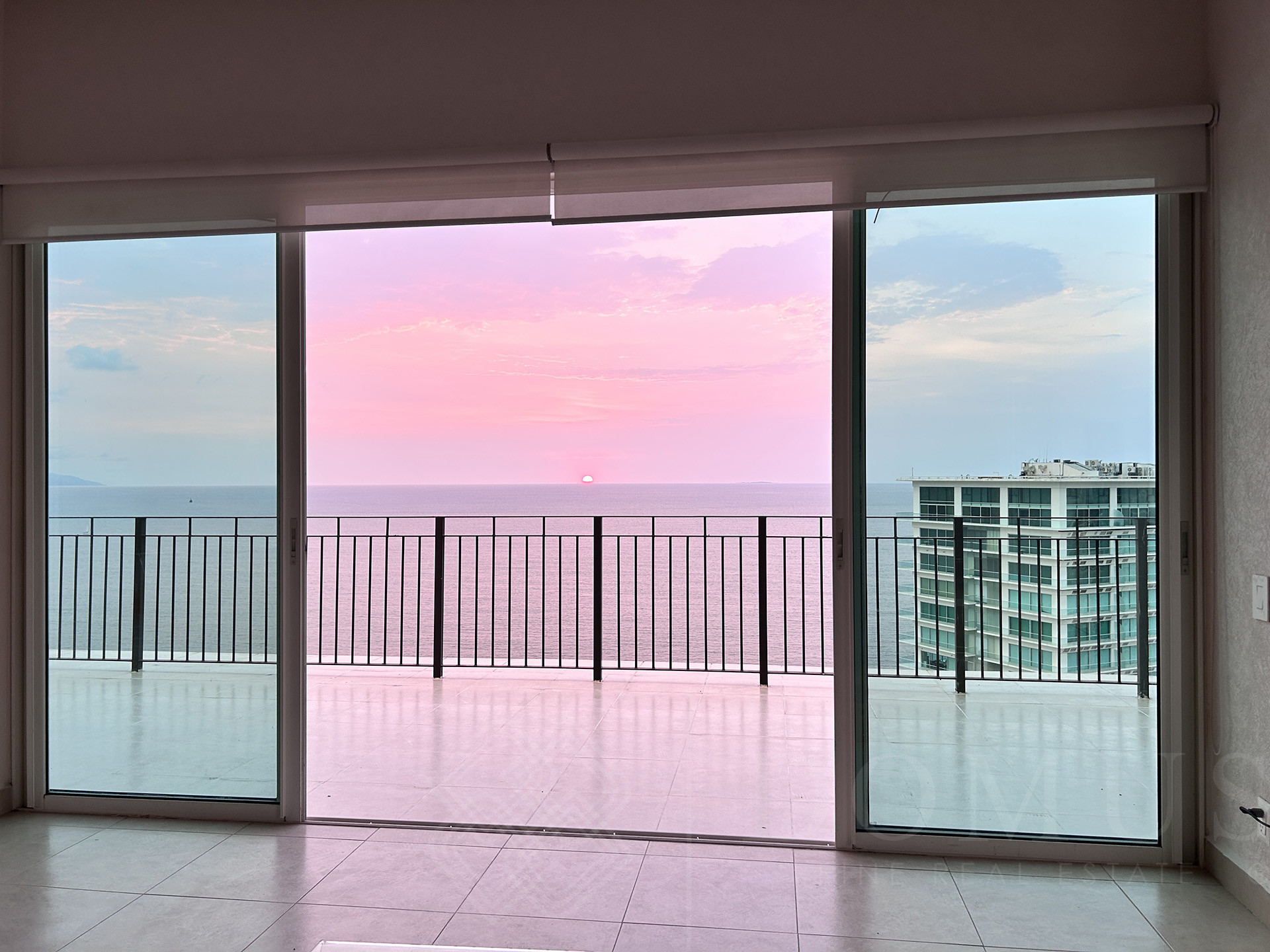 Galeria de The Corner Penthouse – Grand Venetian Puerto Vallarta