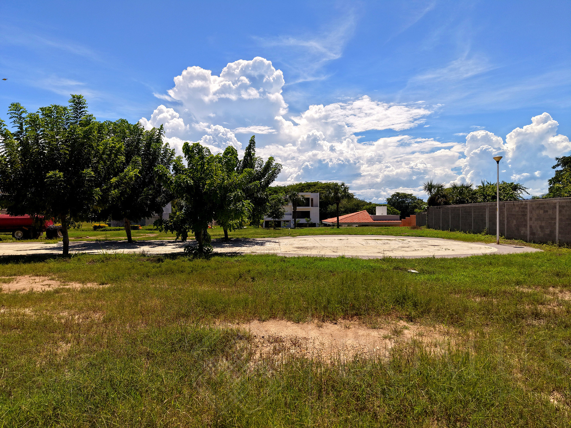 Galeria de Lote # 28 - Coto Oporto - Residencial Lisboa