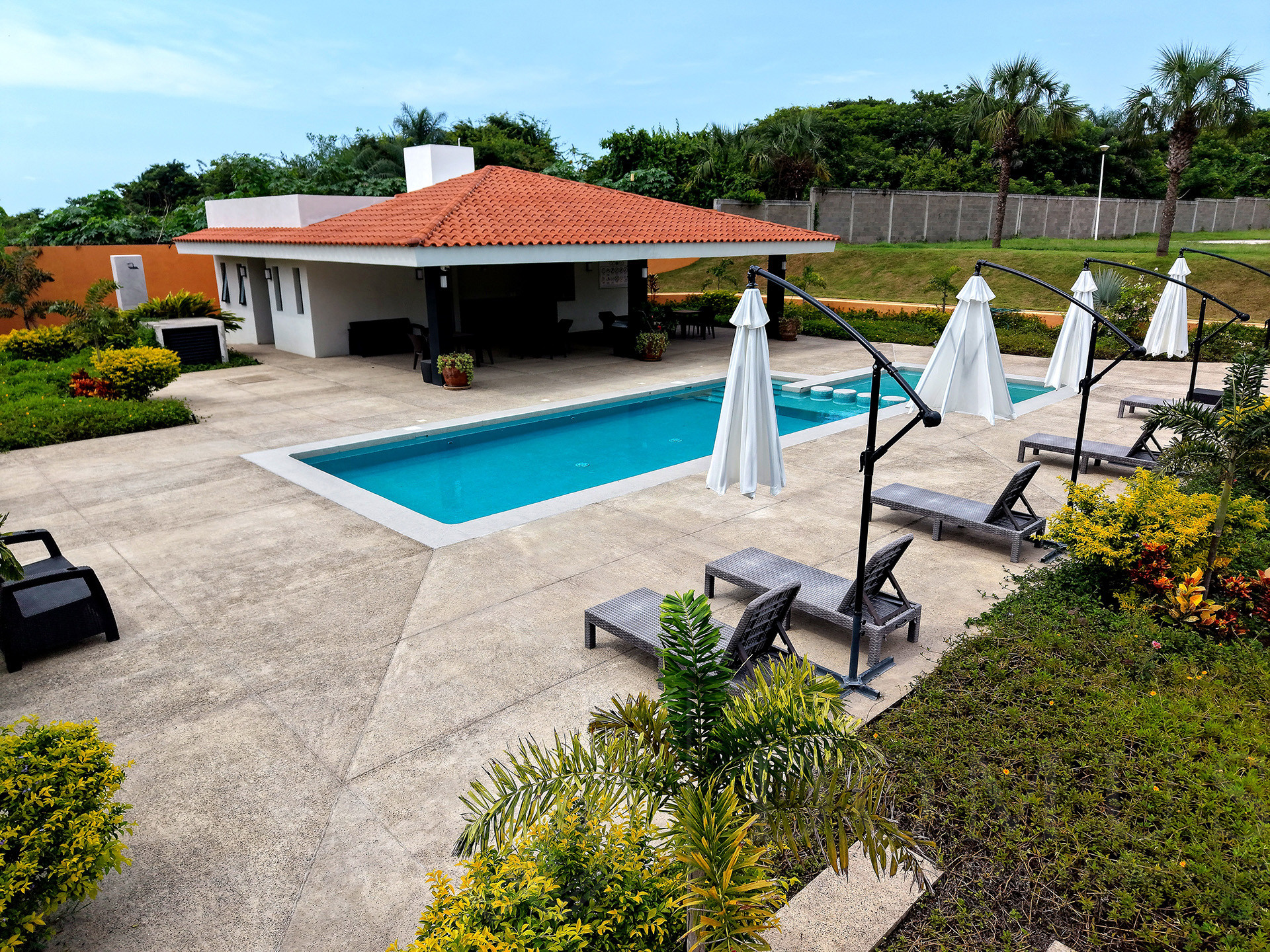 Galeria de Lote #41- Coto Oporto- Residencial Lisboa