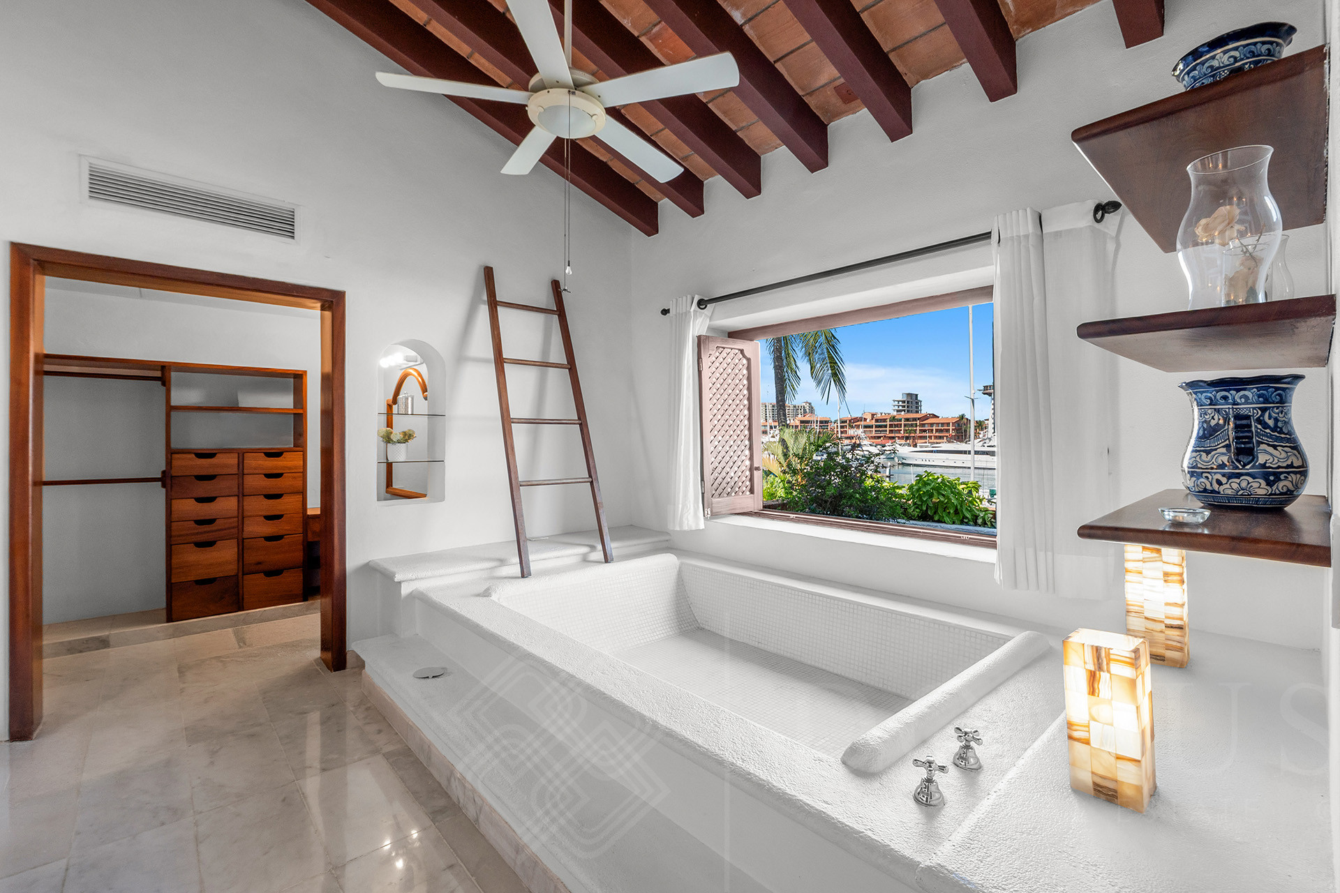 Galeria de Casa #6, Punta Iguana, Marina Vallarta